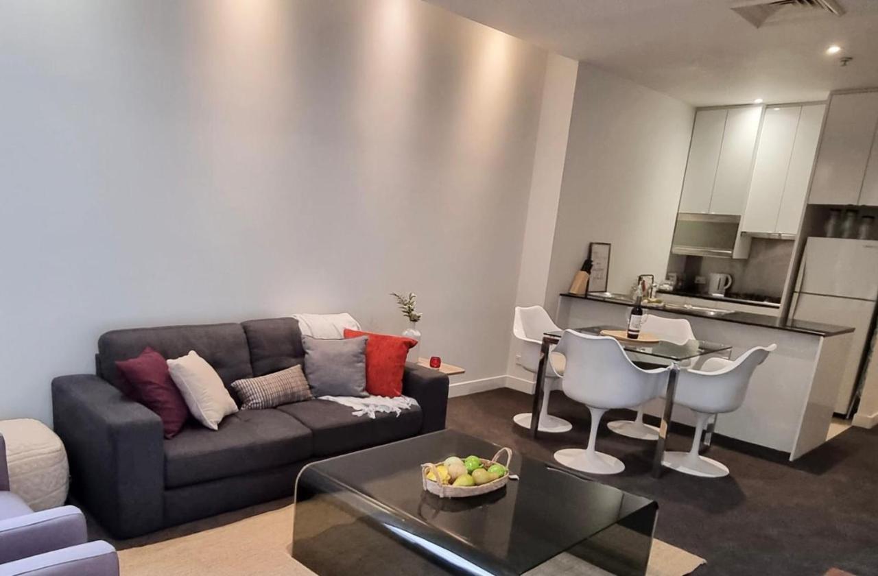 Collins Central 2-Bd Apartment With Pre-Reserve Parking Ville de Ville de Melbourne Extérieur photo