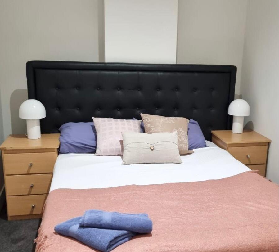 Collins Central 2-Bd Apartment With Pre-Reserve Parking Ville de Ville de Melbourne Extérieur photo
